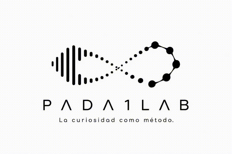 Logo animado de PADA1LAB, con infinito en movimiento